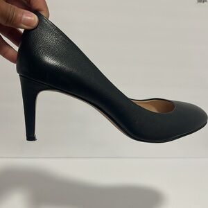 Banana Republic Black Leather Pointed-Toe Pumps